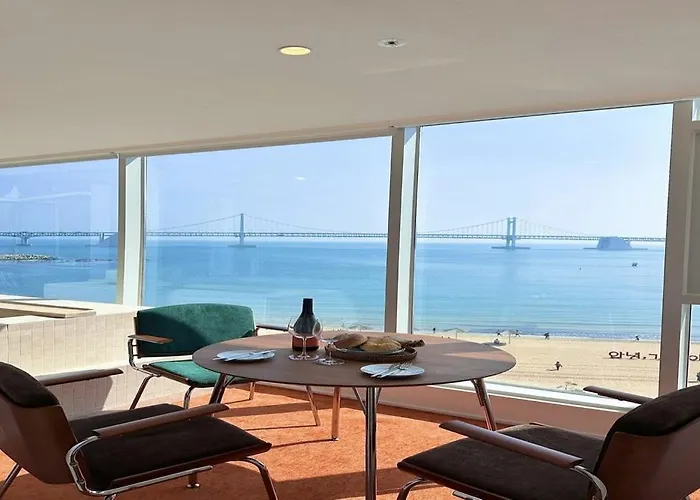 Lazy Morning Ocean View *